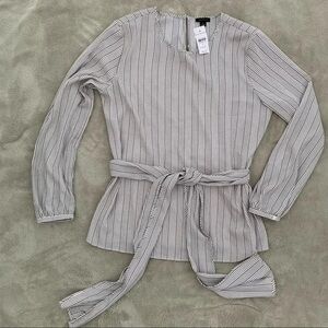 Ann Taylor Graphic and modern Wrap Blouse